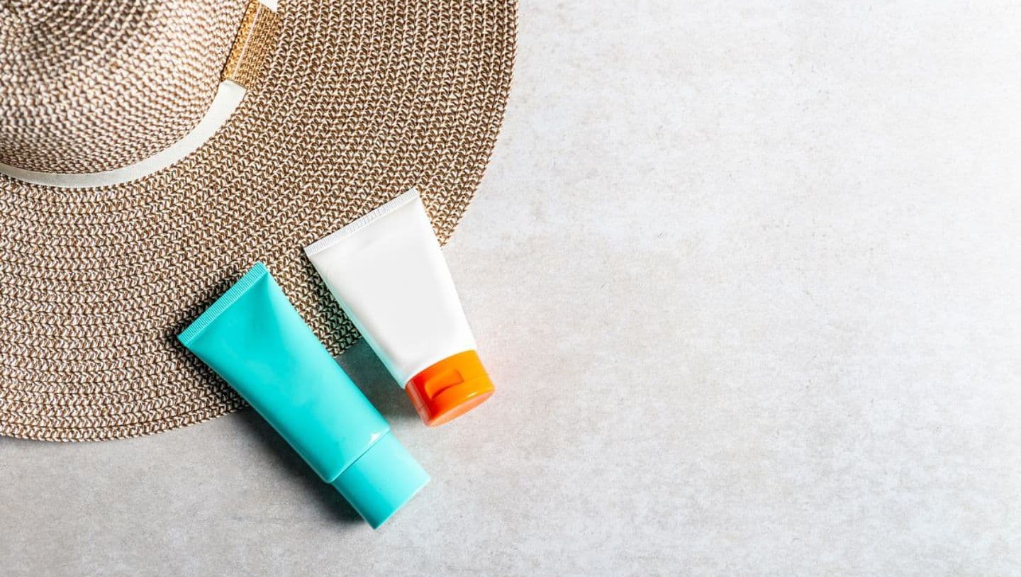 紫外線対策をするべき理由と方法とは？日焼け止めの選び方・塗り方など基本を解説