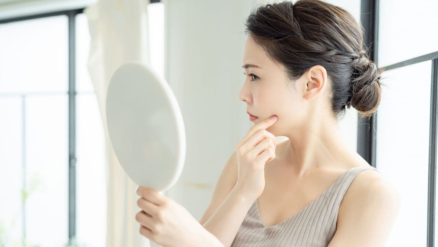 乾燥肌のスキンケア方法とは？基礎化粧品を使ったケア方法とNG習慣を紹介