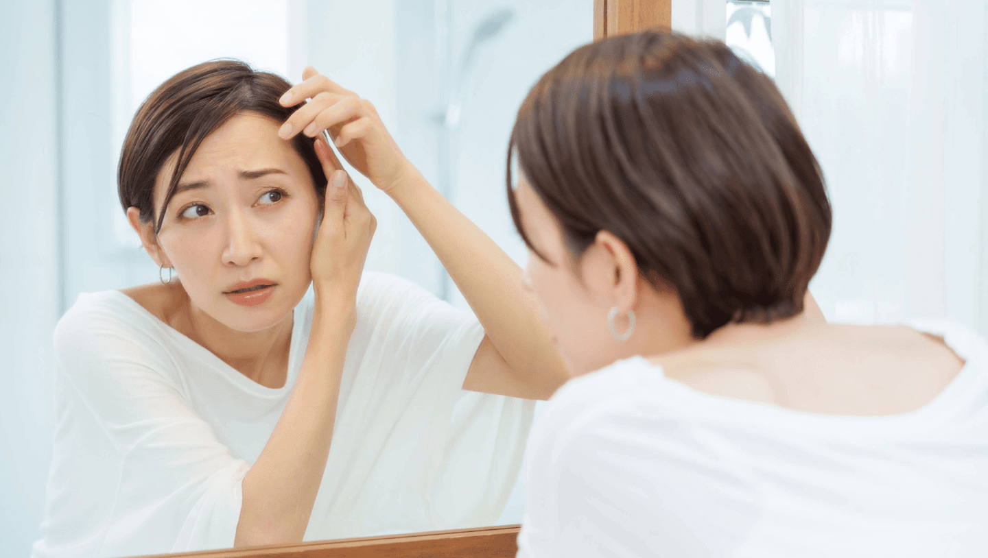 頭皮ニキビの原因と対策を解説|見つけにくいトラブルのケア方法